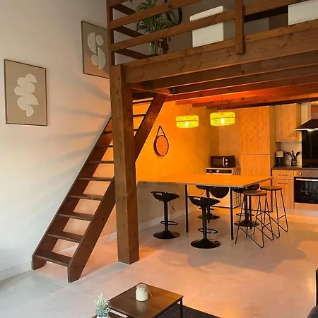 Mh - Escapade Aux Arenes